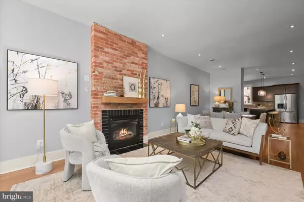 Washington, DC 20001,2128 1ST ST NW #1