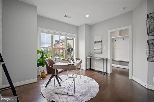 Clarksburg, MD 20871,22601 MERGANSER ST