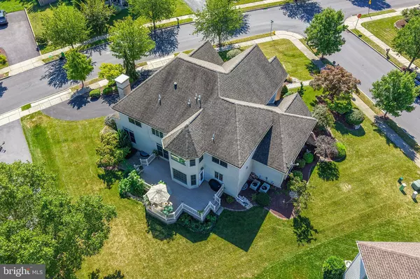 Allentown, PA 18104,19 SPRING WOOD DR