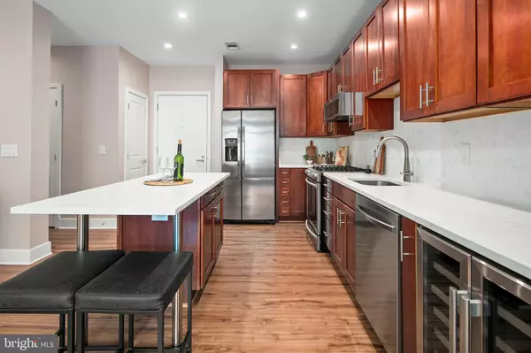 Arlington, VA 22201,1800 WILSON BLVD #335