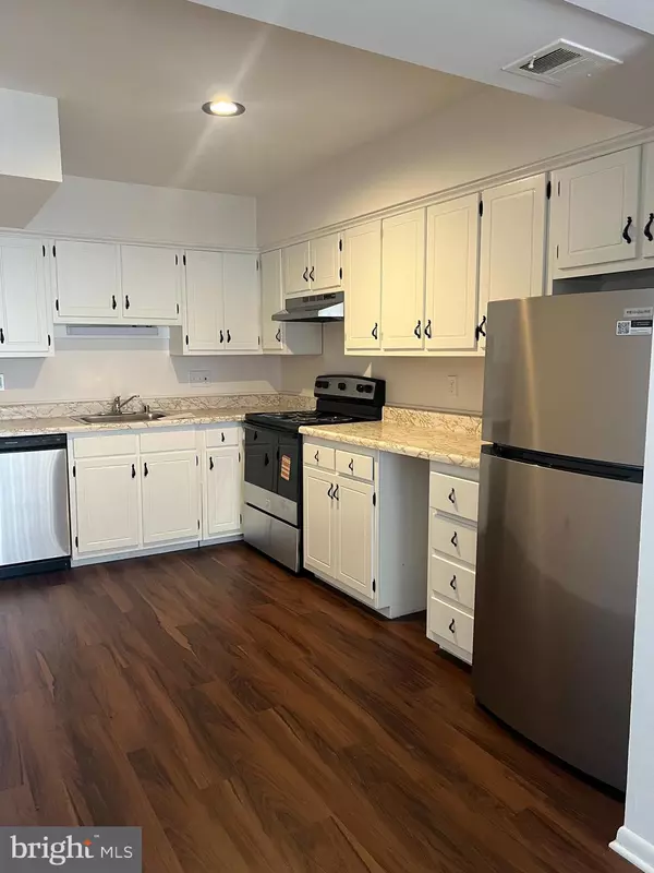 Alexandria, VA 22309,3941 SONORA PL #79B