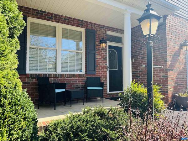 20 E PARK VIEW DR, Staunton, VA 24401