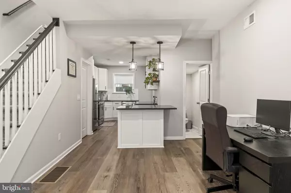 Philadelphia, PA 19145,1731 PIERCE ST