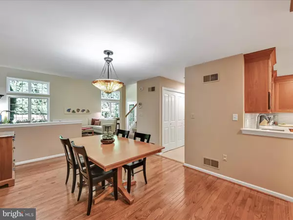 Lititz, PA 17543,1 CARDIFF CT