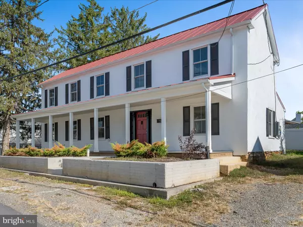 Berryville, VA 22611,112 TREADWELL ST