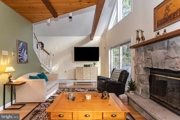 Pocono Lake, PA 18347,242 TROUT CREEK DR