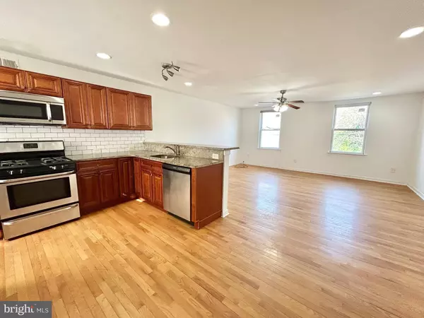 2002 N 4TH ST #B, Philadelphia, PA 19122