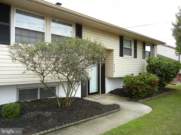 Bellmawr, NJ 08031,323 ANTHONY DR