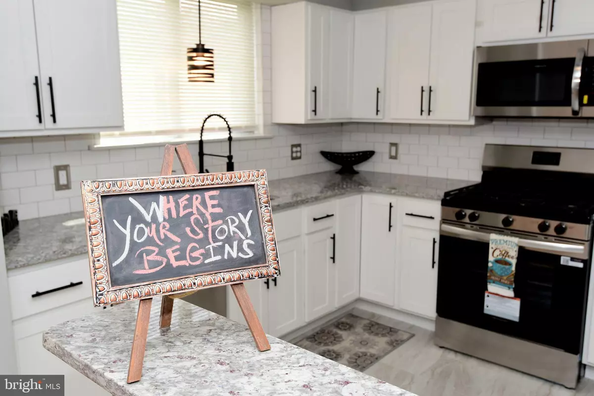 Bellmawr, NJ 08031,323 ANTHONY DR