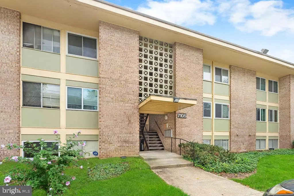 District Heights, MD 20747,7105 DONNELL PL