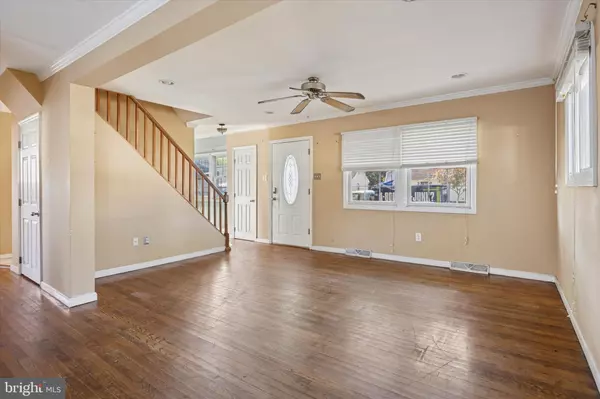 Pine Hill, NJ 08021,90 ESTATES RD