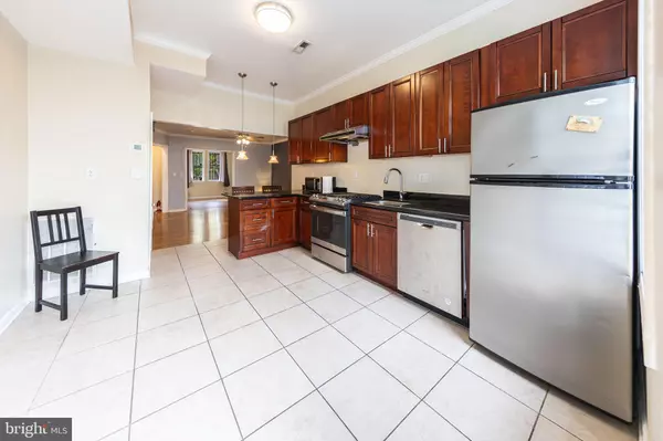 Washington, DC 20002,1388 NE E NE