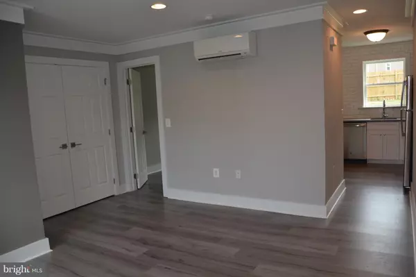 Washington, DC 20019,5029 HANNA PL SE #1