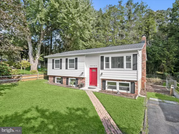 1736 SHORE DR, Edgewater, MD 21037