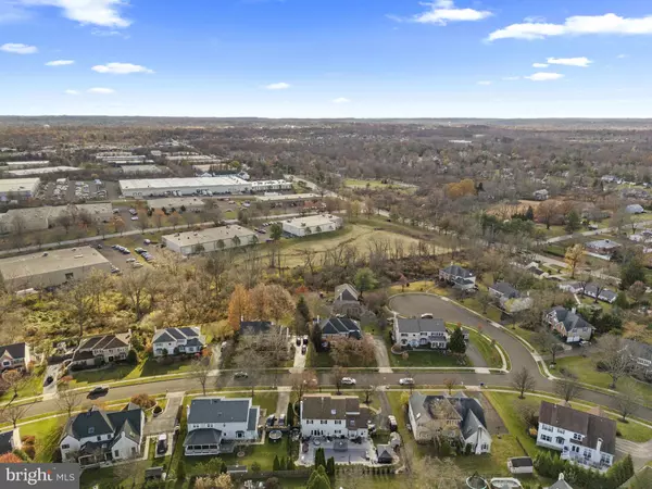 North Wales, PA 19454,129 CLOVER LEAF LN