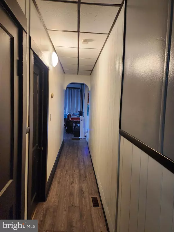 Trenton, NJ 08638,902 OHIO AVE