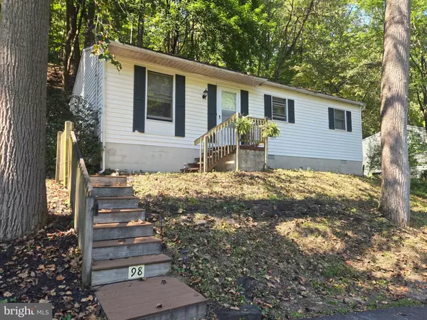 98 S PARK AVE, Coatesville, PA 19320