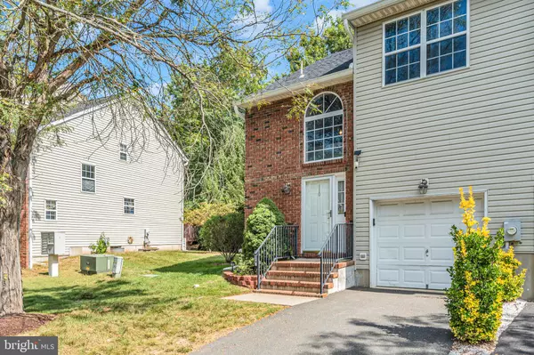 Ewing, NJ 08628,110 PETAL LN