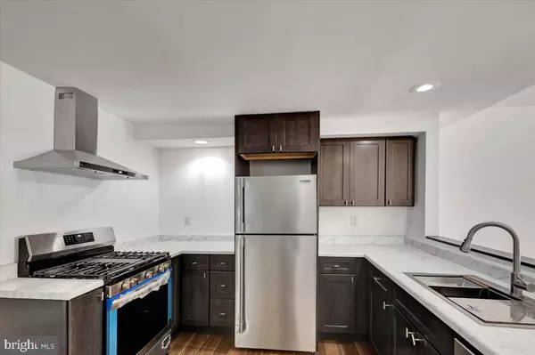 Baltimore, MD 21217,2511 MADISON AVE