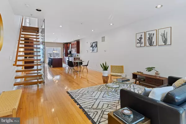 Philadelphia, PA 19125,1820 FRANKFORD AVE