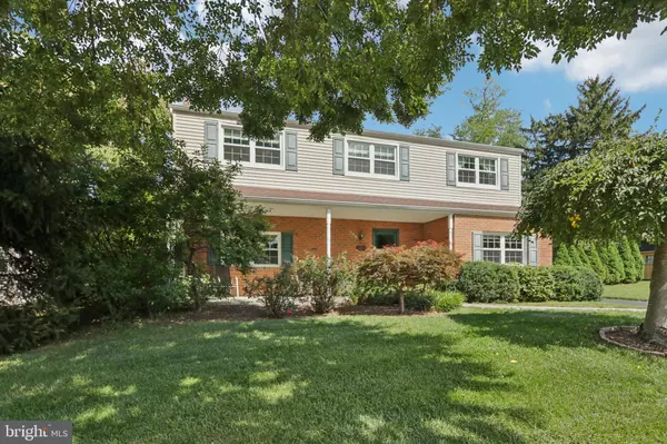 355 BRIGHTON RD, Plymouth Meeting, PA 19462