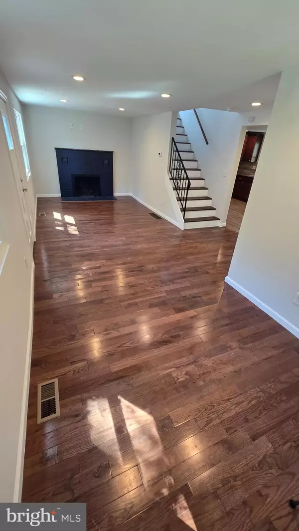 Mount Laurel, NJ 08054,21 BEAVER AVE