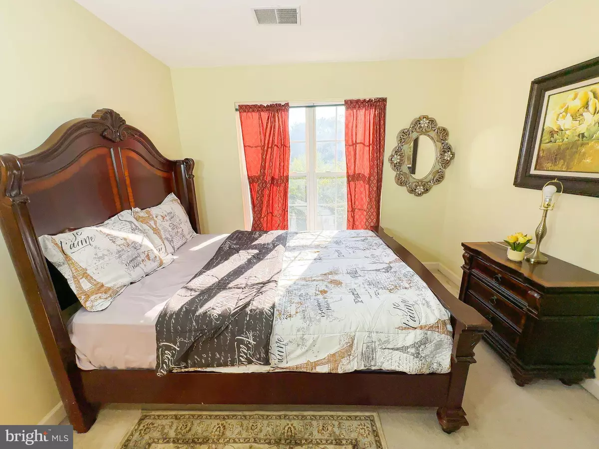 Silver Spring, MD 20902,2016 WHEATON HAVEN CT #ROOM ONLY