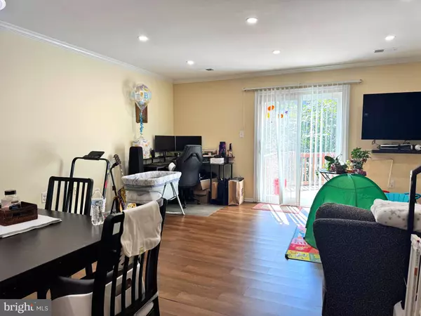 Burtonsville, MD 20866,3837 LANSDALE CT #83