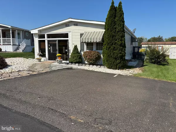 North Wales, PA 19454,53 NESHAMINY FALLS CIR