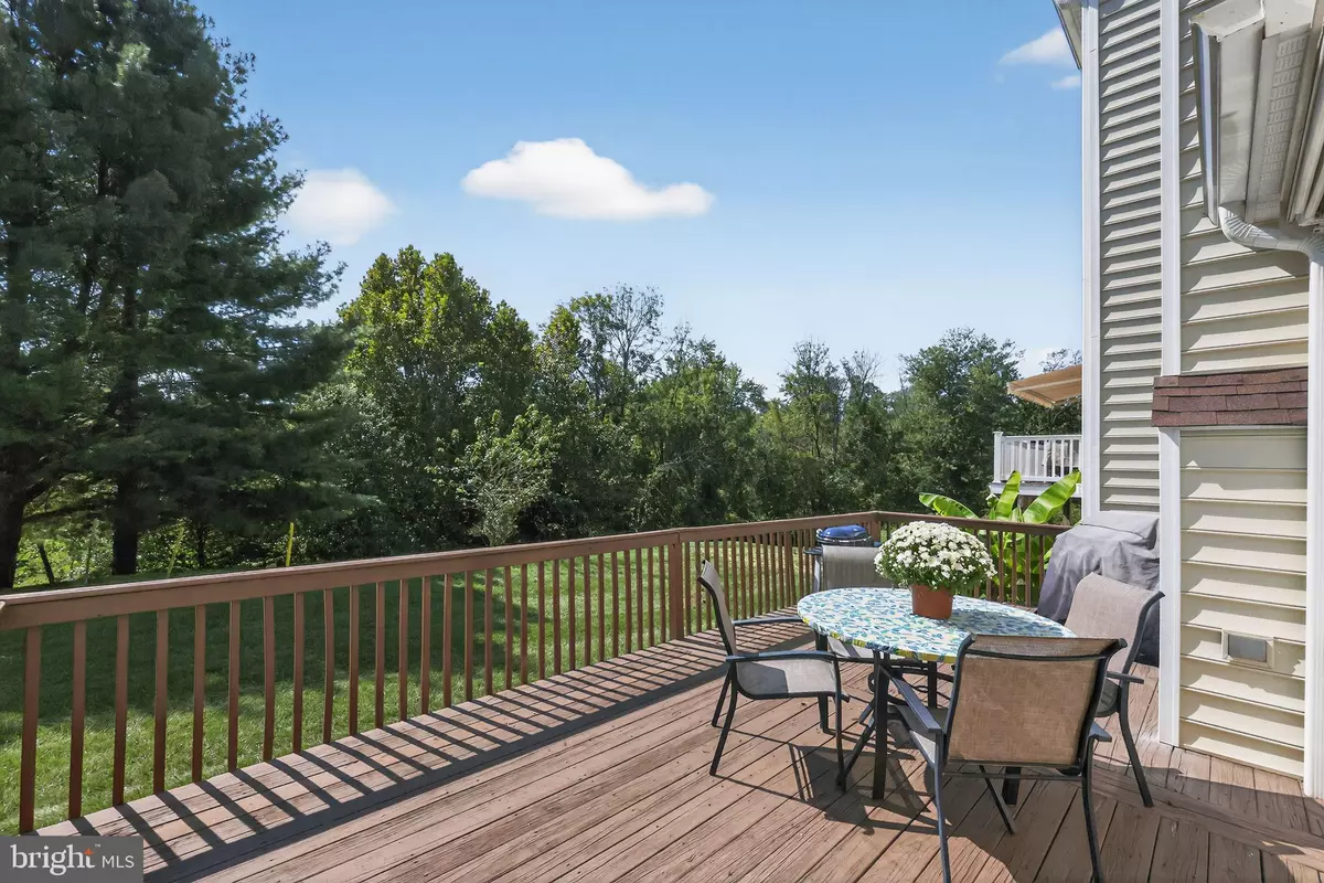 Wallingford, PA 19086,222 HILLSBORO MILLS LN