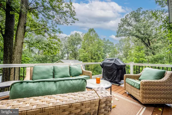 Manchester, MD 21102,2997 REGAL OAK DR