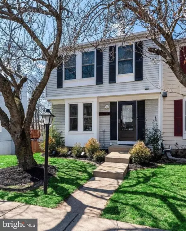 9114 ASPENPARK CT, Lorton, VA 22079