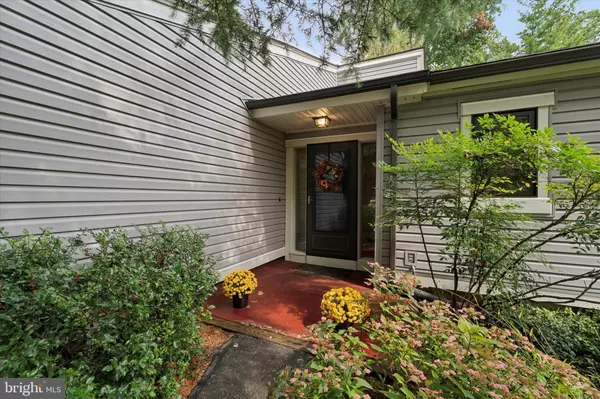 141 CHANDLER DR, West Chester, PA 19380