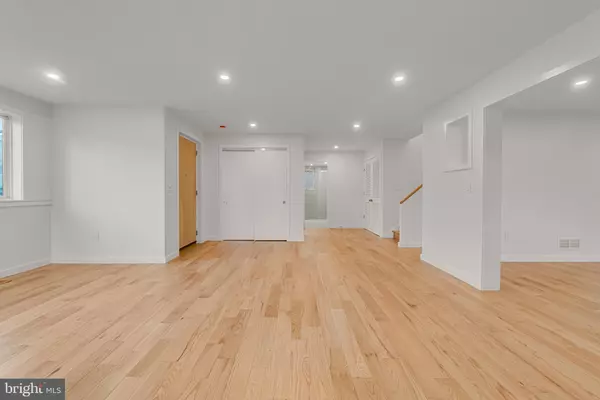 Baltimore, MD 21209,2706 BARTOL AVE