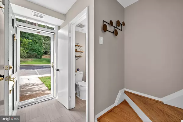 Springfield, VA 22152,6517 ORONO CT