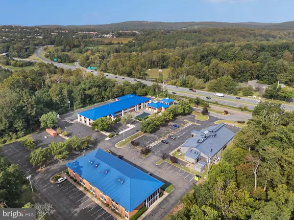 Warrenton, VA 20187,7373 COMFORT INN DR