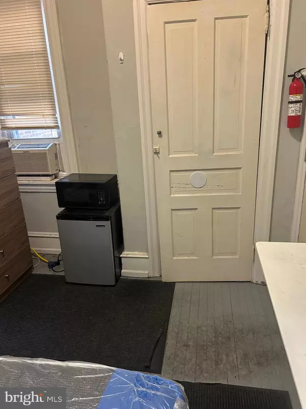 Philadelphia, PA 19140,3326 N PARK AVE
