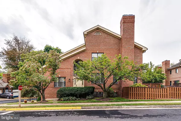 Mclean, VA 22101,1477 HAMPTON HILL CIR