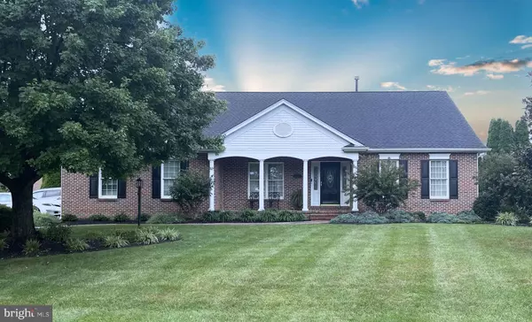 Frederick, MD 21702,8213 SKIPWITH DR