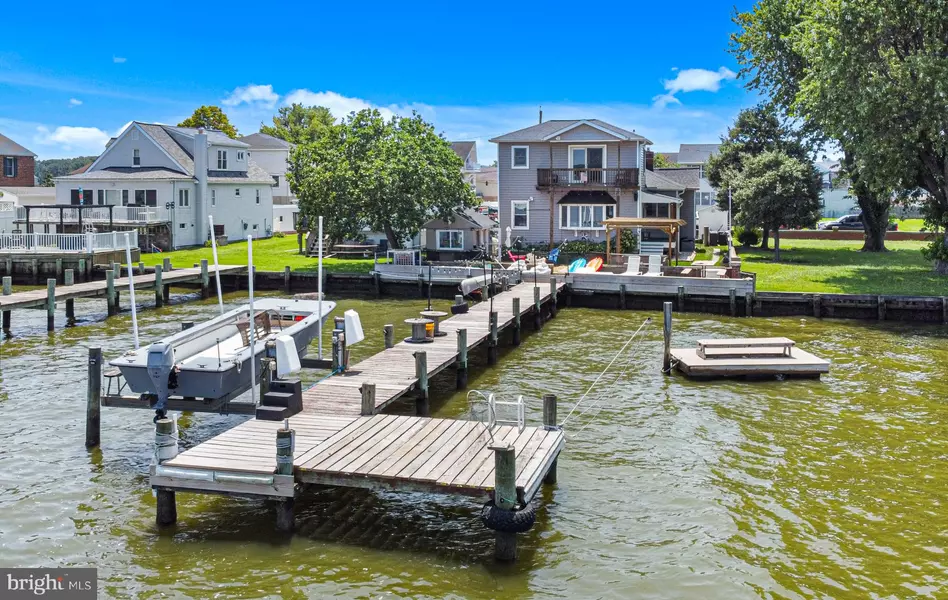 7118 RIVER DRIVE RD, Sparrows Point, MD 21219