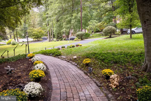 Huntingdon Valley, PA 19006,2350 FAIRWAY RD