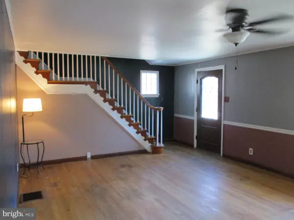 Pennsville, NJ 08070,115 DUNN LN