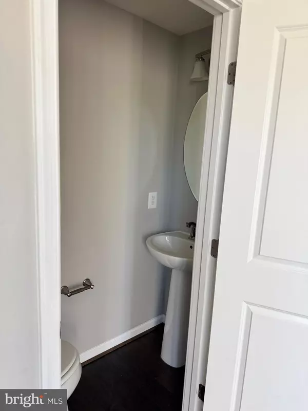 Ijamsville, MD 21754,5826 OAKDALE VILLAGE RD