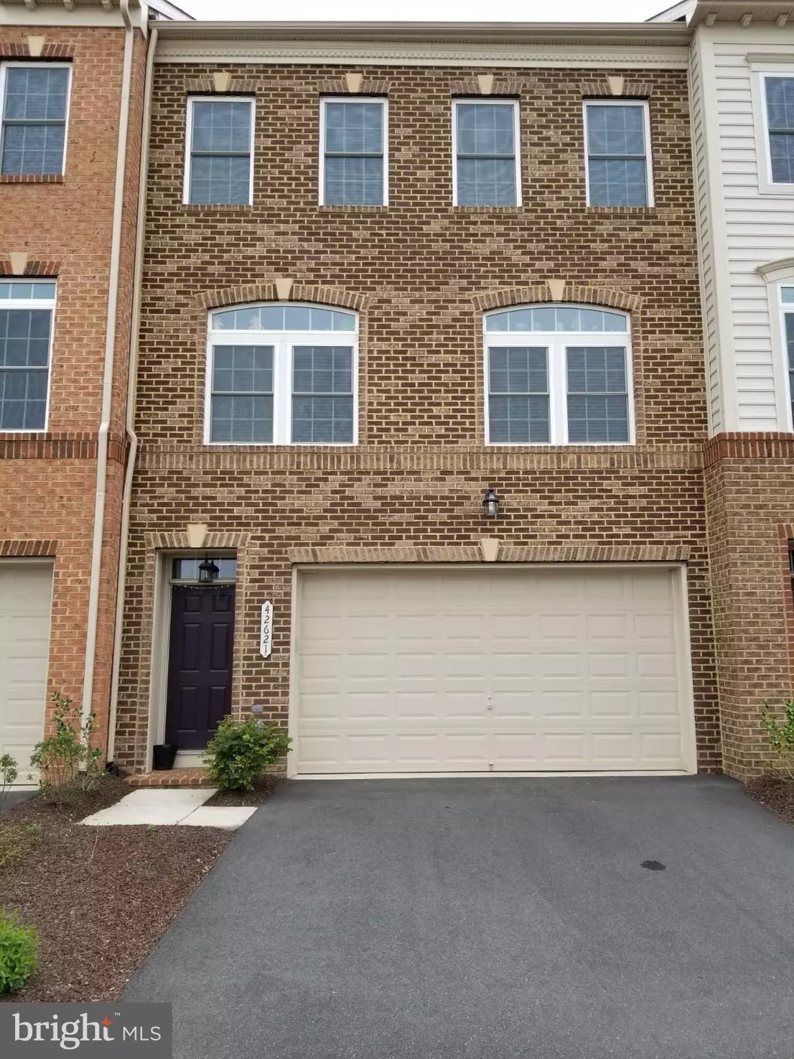 Sterling, VA 20166,42621 HARLOW MEADOWS TER