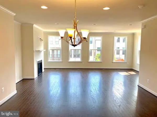 Ashburn, VA 20148,42296 CRAWFORD TER