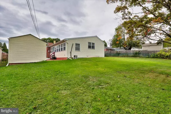 Plymouth Meeting, PA 19462,22 LAUREL LN