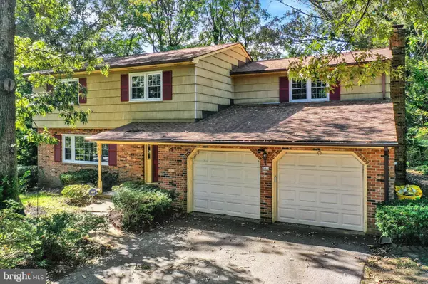 Severna Park, MD 21146,201 OAK AVE