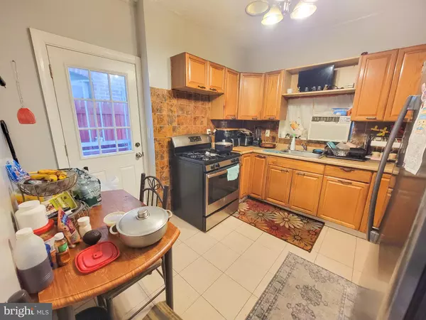 Philadelphia, PA 19120,4653 WHITAKER AVE