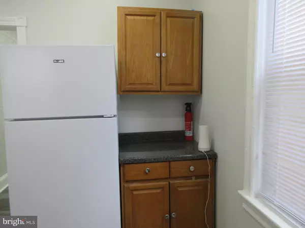 Philadelphia, PA 19140,3646 N 8TH ST