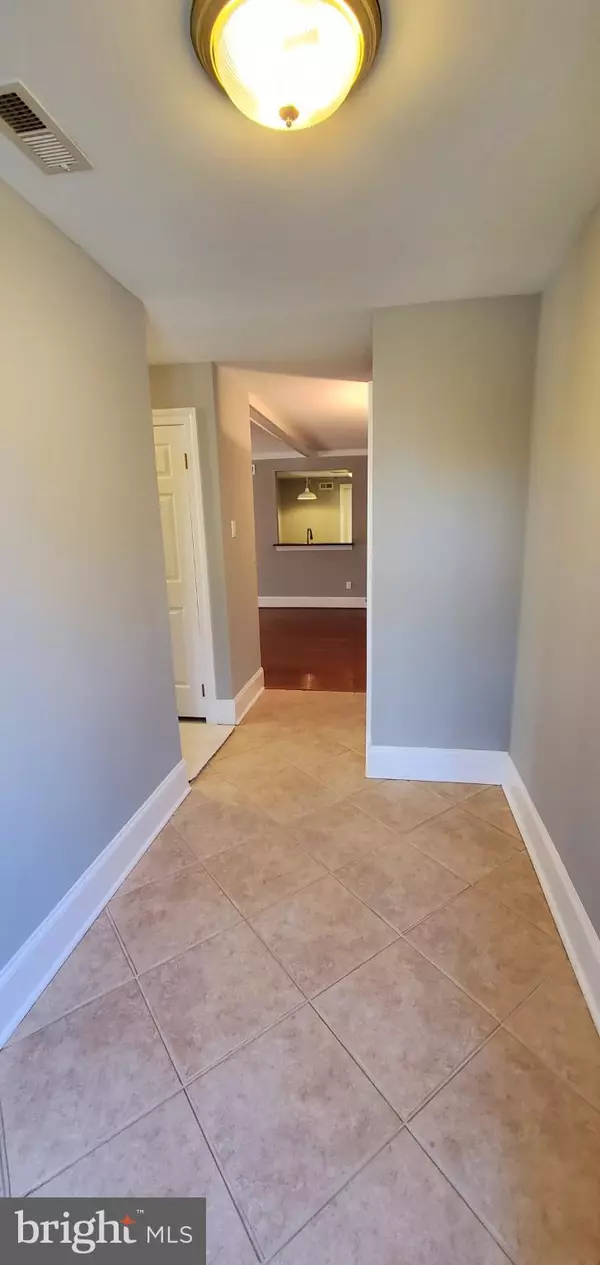 Chesterbrook, PA 19087,202 MOUNTAINVIEW DR #202
